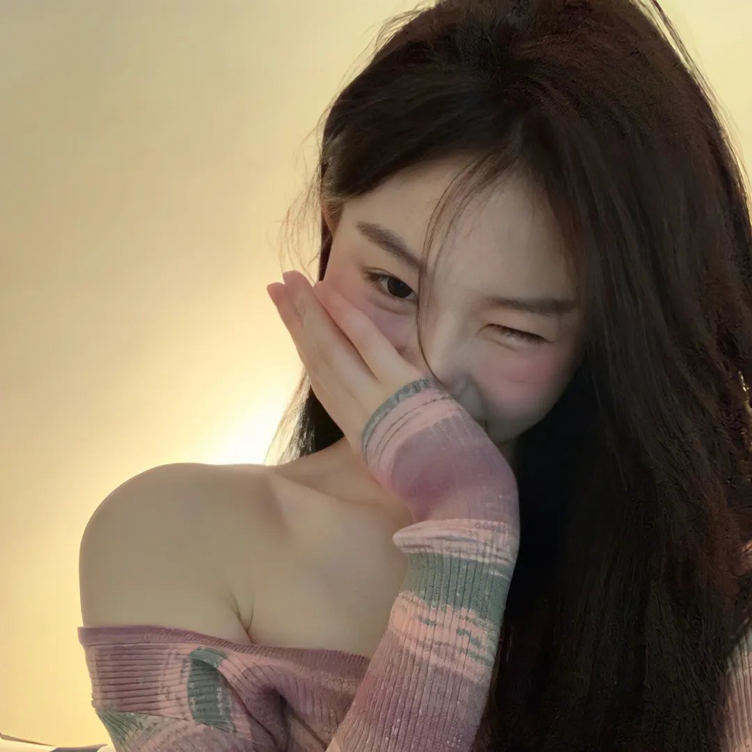 Qros之女以独家新闻为名的疯狂